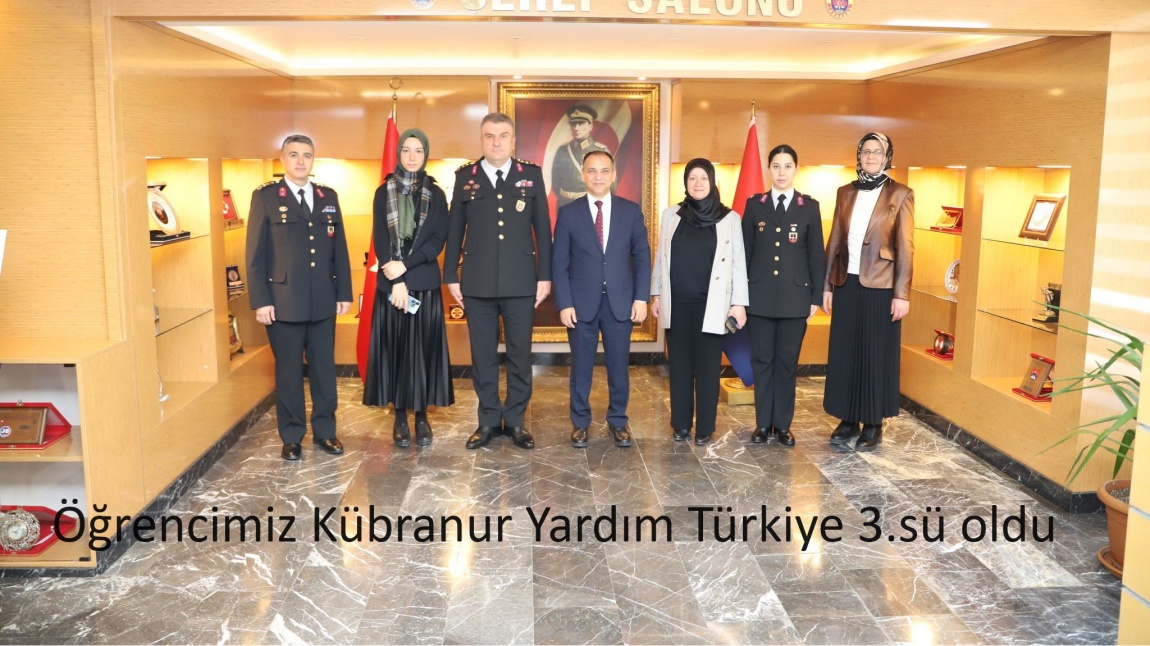 Öğrencimiz Kübranur Yardım Türkiye 3. sü oldu