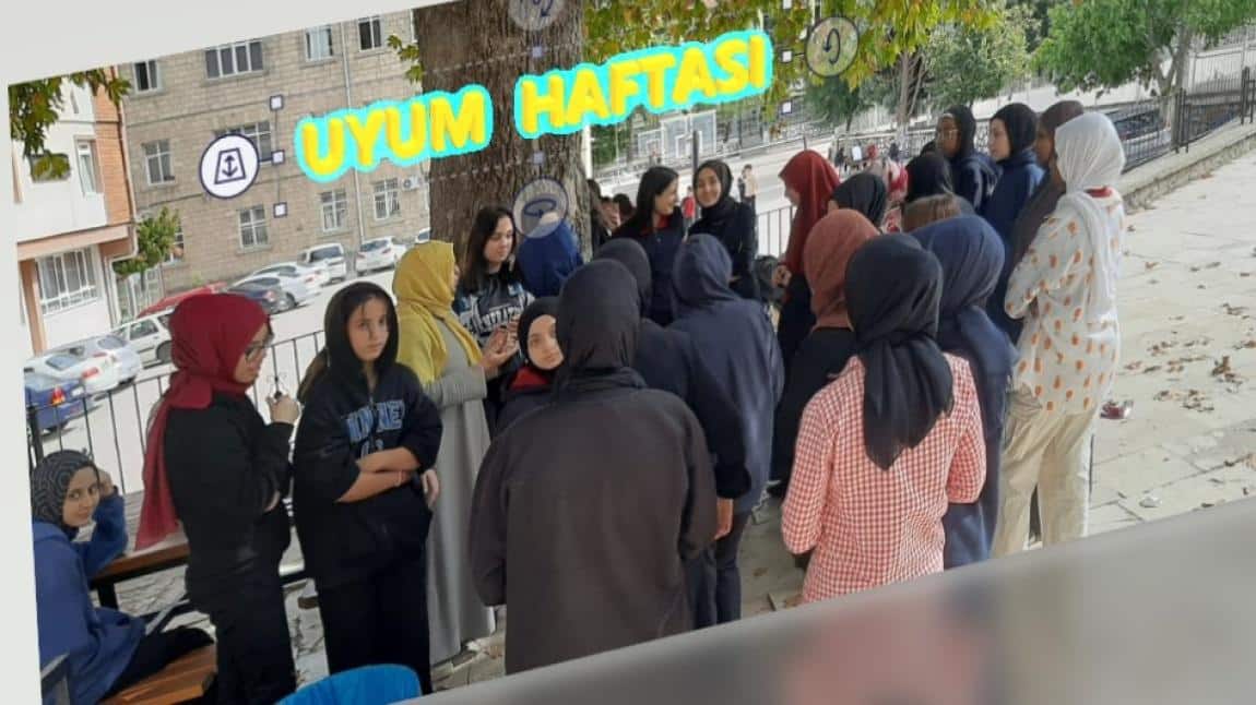 Uyum Haftası